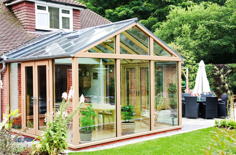 Oak contemporary conservatory in Hampshire Oak contemporary conservatory in Hampshire